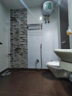Executive Room | Bathroom | Shower, soap, toilet paper - Hotel Maya Inn (Noida)