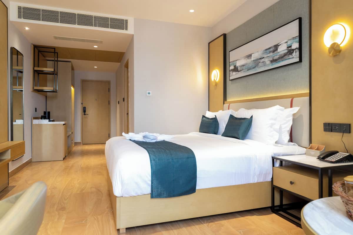 1 yatak odası, kaliteli yatak takımı, kuştüyü yorgan, minibar 