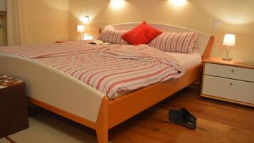 2 bedrooms, free WiFi, bed sheets