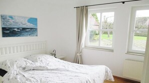 1 bedroom, free WiFi, bed sheets - Watthuus Kiebitzhörn ground floor (Wangerland Horumersiel)