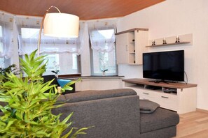 Smart TV - Berg Family Comfortable holiday residence (Borkum)