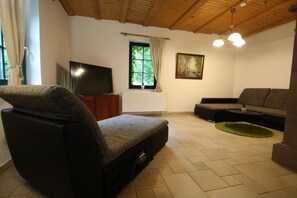 Smart TV - Doppelhaushälfte, Glave (Glave)