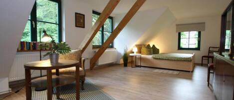 2 bedrooms