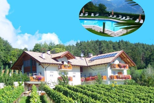 Lovely holiday home with pool