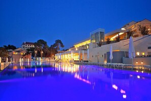 Indoor pool - Apartment in Veli Losinj by the Sea (Veli Losinj)