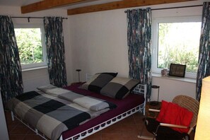 Strykejern/-brett, wi-fi (inkludert) og sengetøy