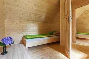 2 dormitoris, un bressol de viatge i wifi