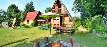 Holiday cottage near the lake, Osieki