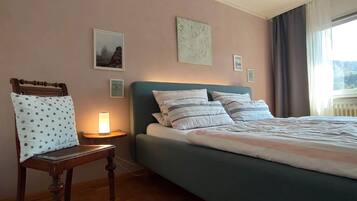 1 slaapkamer, een kluis op de kamer, reisbedje, gratis wifi