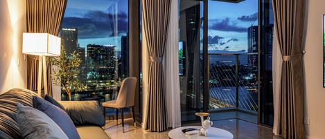 Presidential Suite, 3 Bedrooms, Club Lounge Access, River View | 2 bedrooms, Frette Italian sheets, premium bedding, down comforters