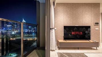 Presidential Suite, 2 Bedrooms, Club Lounge Access, Tower | Terrace/patio