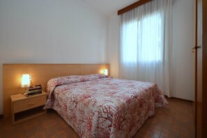 3 Schlafzimmer, Reisekinderbett, kostenloses WLAN