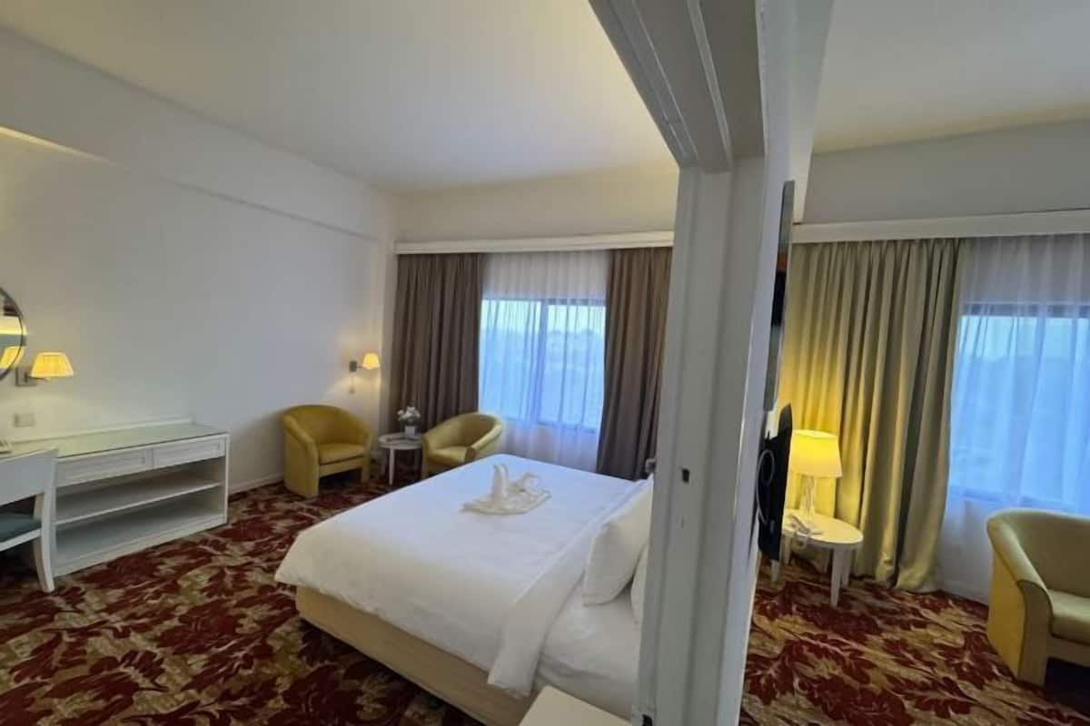 1 bedroom, minibar, in-room safe, laptop workspace