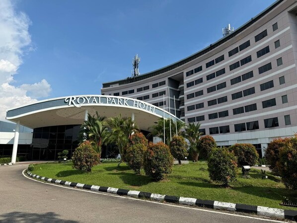 Front of property - Royal Park Hotel at UNITEN (Kajang)