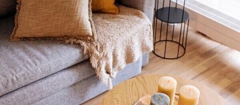 Come in `Vapari` Studio with own glazed balcony!