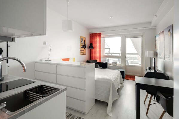 1 bedroom, iron/ironing board, travel cot, WiFi