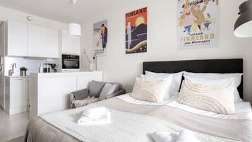 1 bedroom, iron/ironing board, travel crib, WiFi