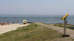 Beach nearby - Bungalow, Dornumersiel (Dornumersiel)
