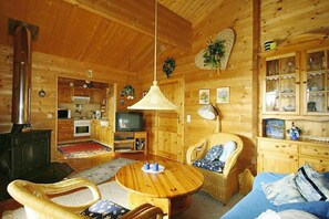 Smart TV, fireplace - Ferienhäuser Lauterdörfle, Hayingen (Hayingen)