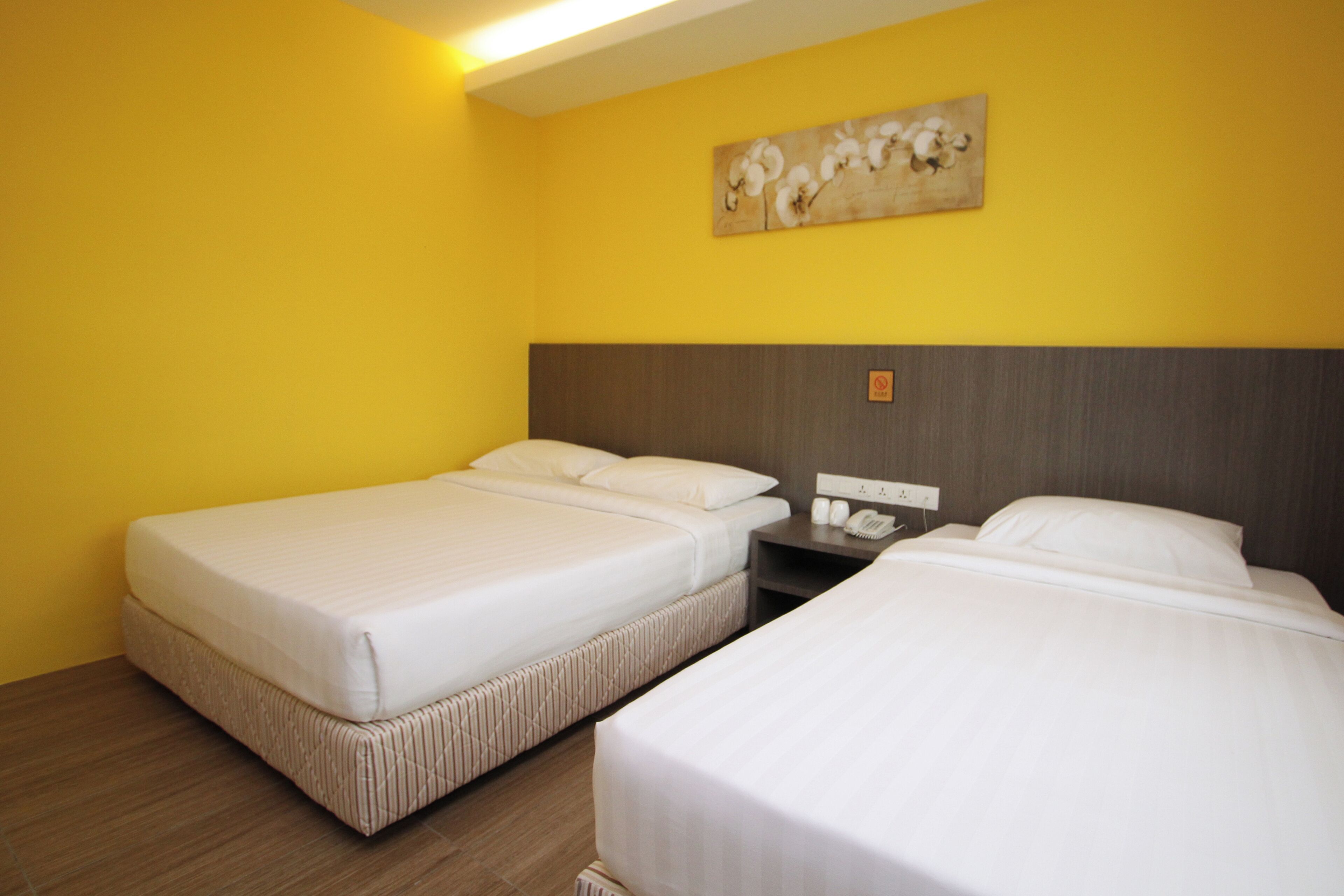 Family Room, City View | Iron/ironing board, free WiFi