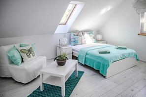 3 makuuhuonetta, vauvan matkasänky, ilmainen Wi-Fi, vuodevaatteet