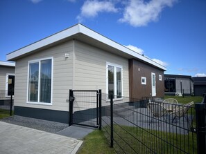 Exterior - De Zeebaars by Interhome (Scherpenisse)