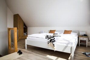 2 chambres, lit de bébé portatif, accès au Wi-Fi (inclus)