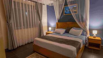 2 soverom, strykejern/-brett, wi-fi og sengetøy