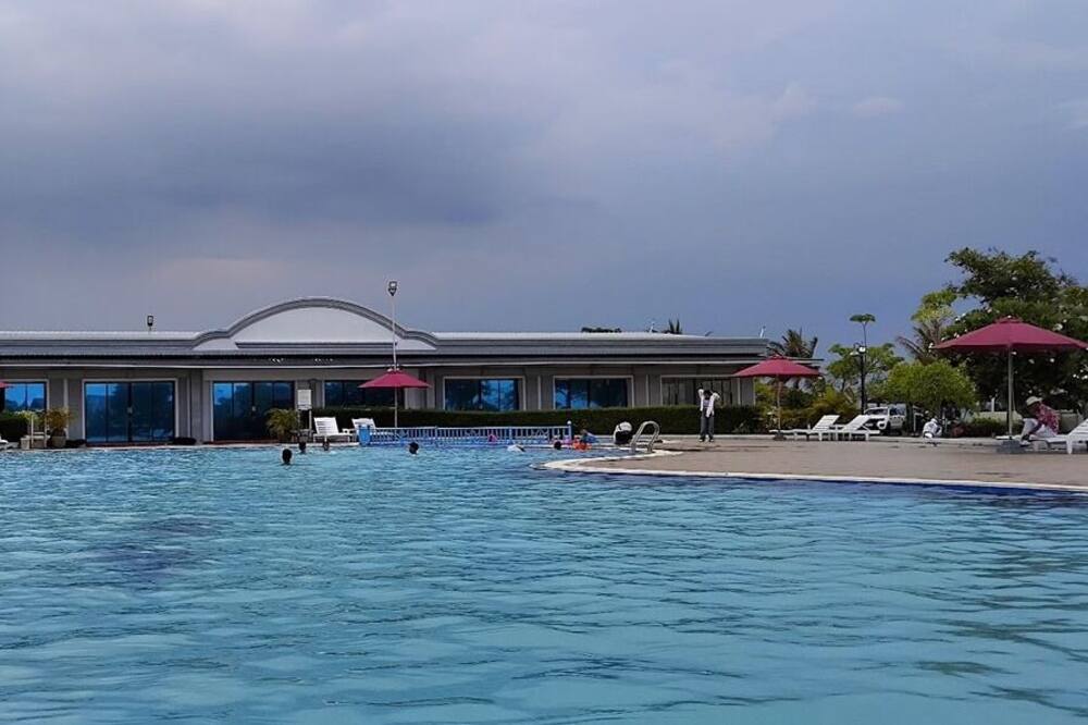 Rock Royal Hotel & Resort