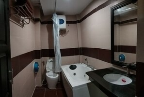 Quarto casal ou duplo standard | Banheiro | Toalhas de banho 