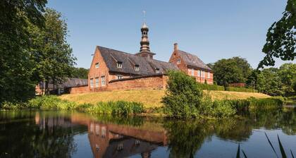 Liebevoll eingerichtete Ferienwohnung in Husum