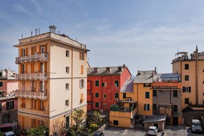 City view from property - L'Aria del Mare by Wonderful Italy (Genoa)