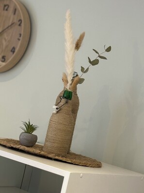 Interior detail - Grand Studio Rénové au Cœur de Labruguiere Équipé de la Fibre (Labruguière)