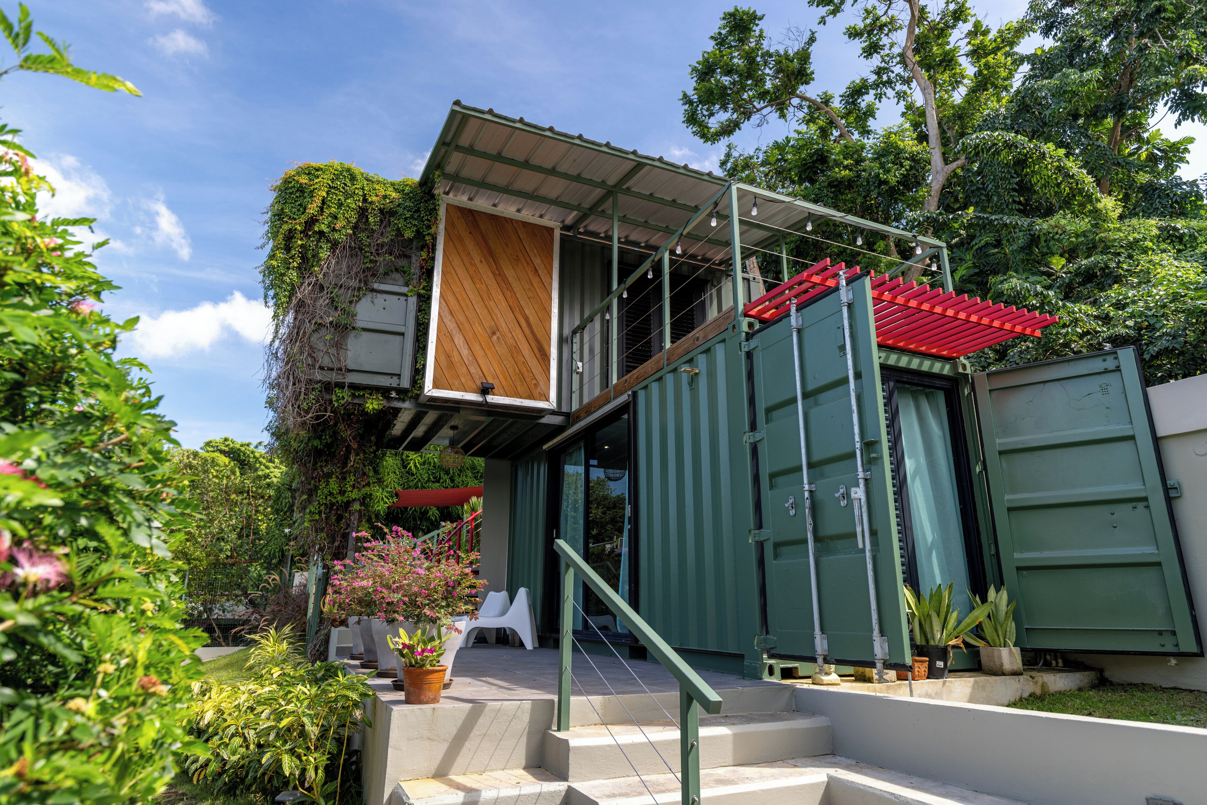 Fachada de la propiedad