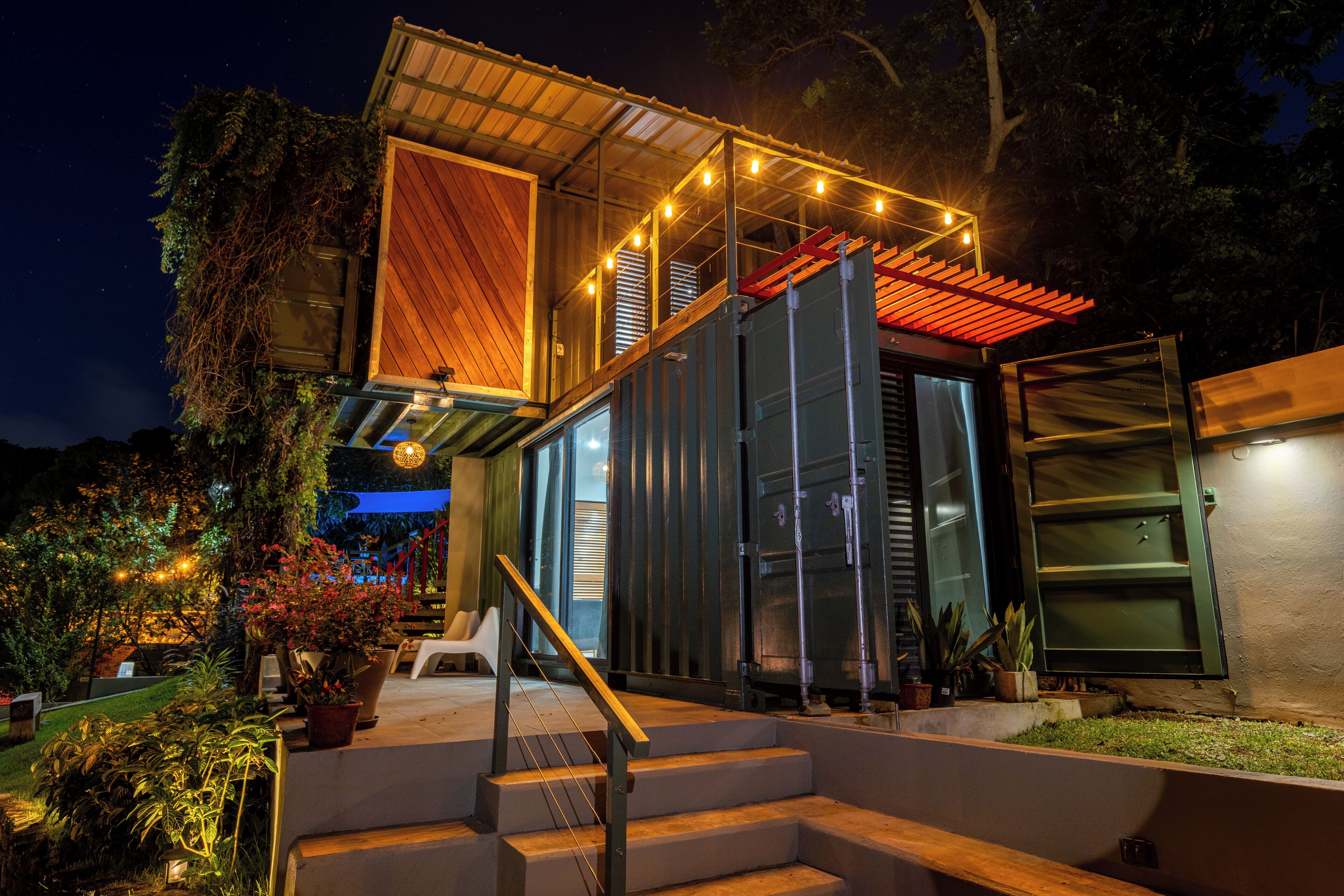 Signature Suite, Hot Tub, Garden View | Terrace/patio