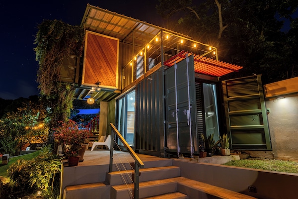 Signature Suite, Hot Tub, Garden View | Terrace/patio