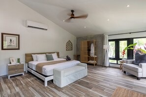 Suite Signature, idromassaggio, vista giardino | Con stile personalizzato, con arredamento individuale, Wi-Fi gratuito