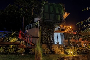 Front of property - Mata e' Platano Guesthouse (Luquillo)