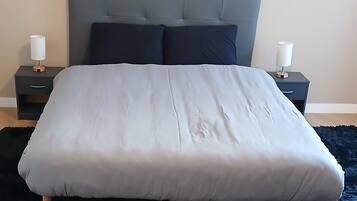 1 chambre, fer et planche Ă repasser, Wi-Fi, draps fournis