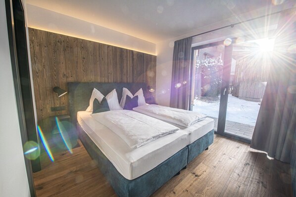 4 chambres, lit de bébé portatif, accès au Wi-Fi (inclus)