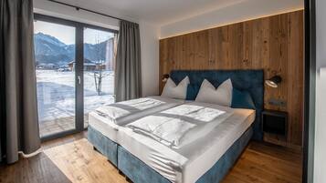 4 bedrooms, travel crib, free WiFi