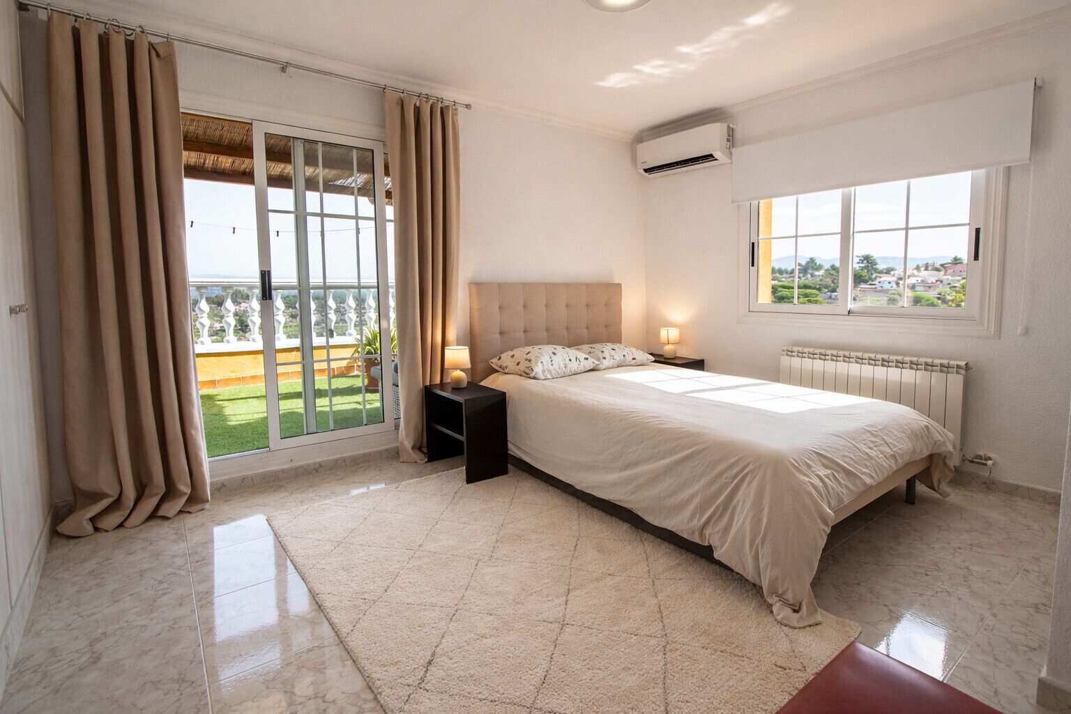 6 chambres, fer et planche à repasser, Wi-Fi gratuit