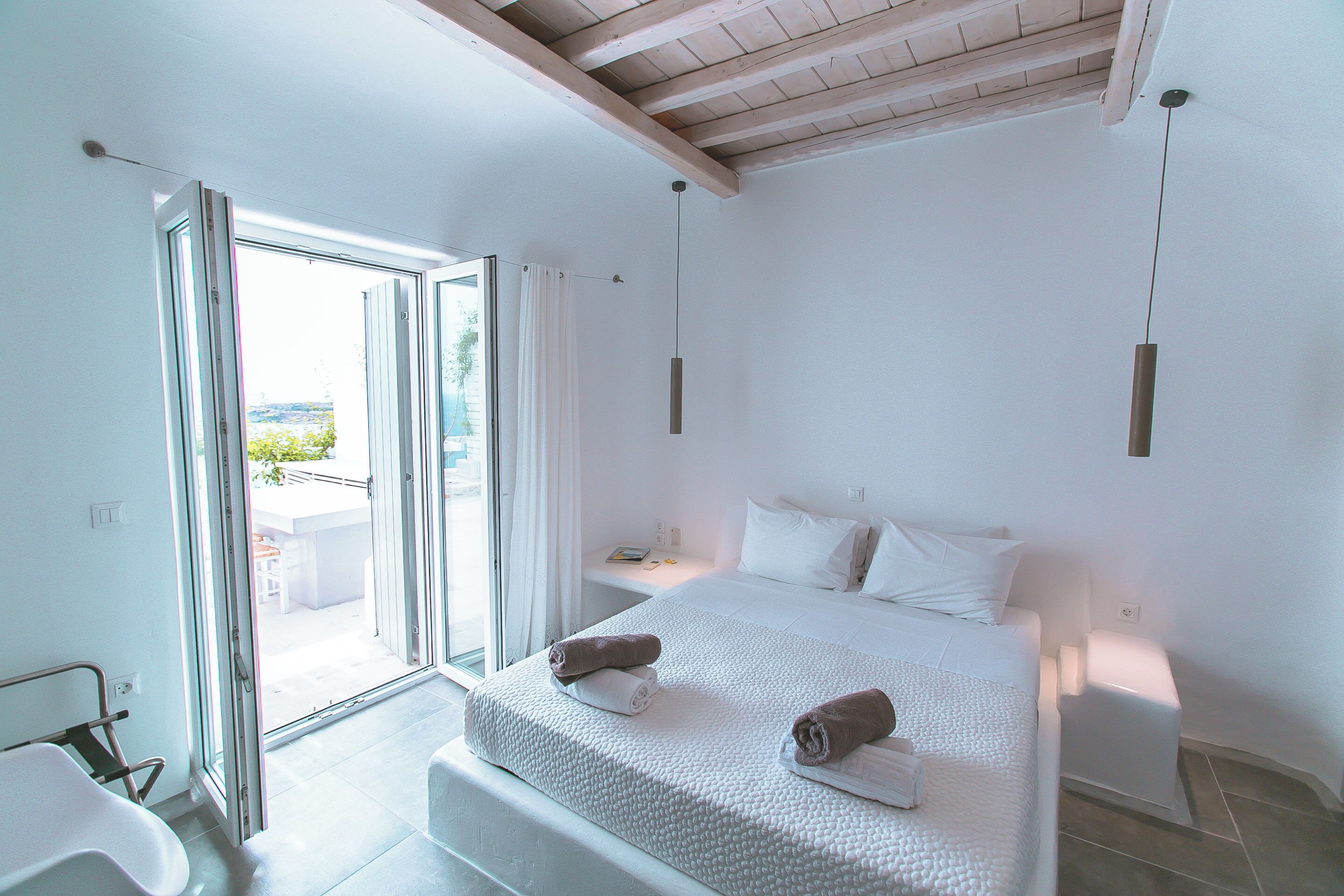 1 bedroom, in-room safe, iron/ironing board, travel cot