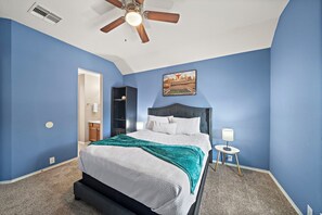 7 多间卧室、办公桌、熨斗/熨衣板、免费 WiFi