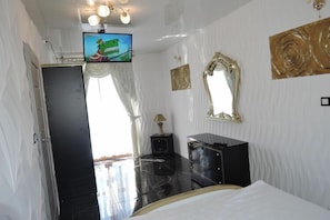 3 Schlafzimmer, Reisekinderbett, kostenloses WLAN