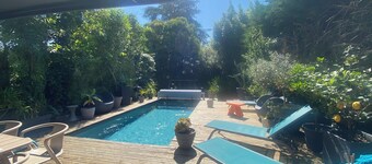 Villa stone heated pool Bordeaux unesco