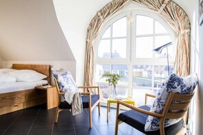 3 室のベッドルーム、旅行用ベビーベッド、WiFi (無料)