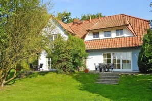 Exterior - Ferienwohnung im Blauen Haus in Putbus (Putbus)