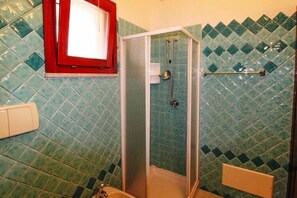 Douche, bidet