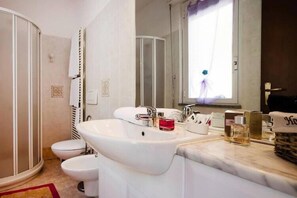 Dusche